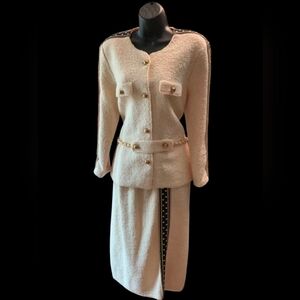 Adolfo New York Cream With Black Trim Skirt Set